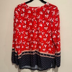 💙LOFT Red and Black Floral Blouse stylish comfortable chic classic
